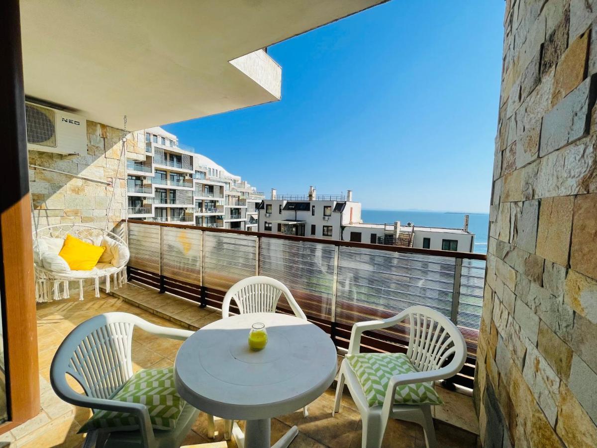 Dolce Vita Sea View Apartment Sveti Vlas Luaran gambar